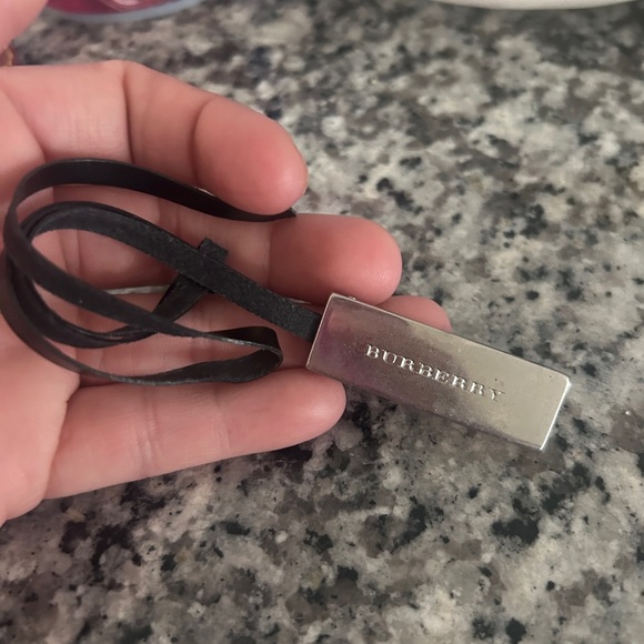 Burberry Black Leather & Silver Bag Tag - Picture 2 of 3